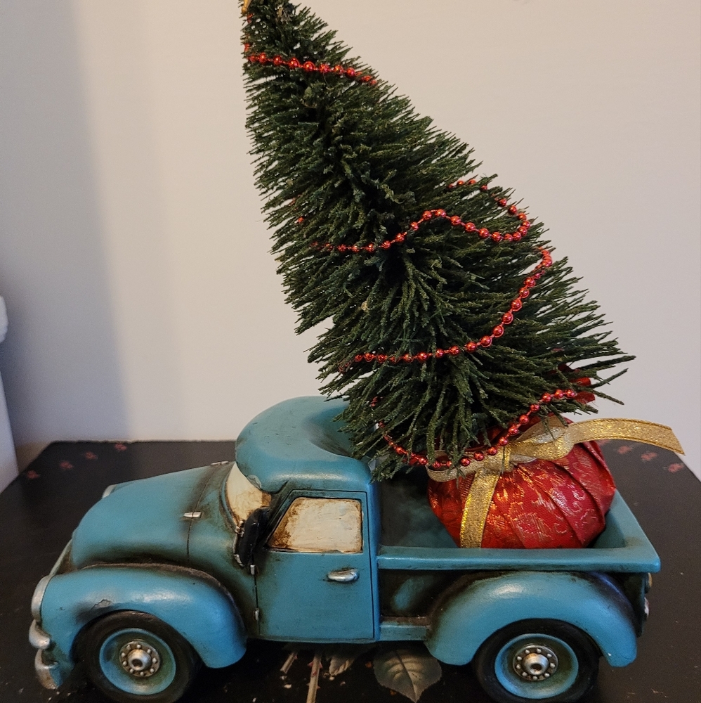 Vtg style Blue Truck And Christmas Tree